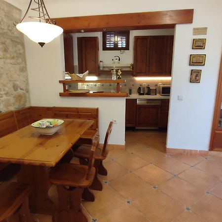 Villa Rustika Сутиван Екстериор снимка
